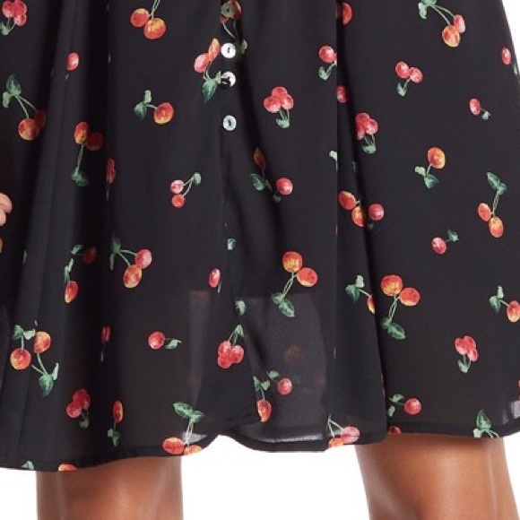 Retro Cherry Print Front Button Dress - Picture 4 of 16